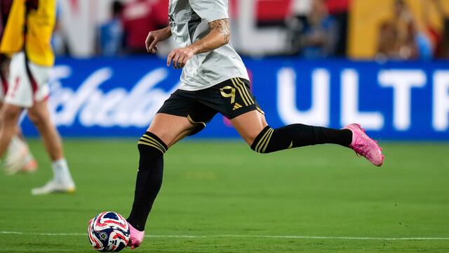 ¡Bombazo en América! LAFC revela la salida inmediata de delantero estrella.