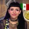 Cazzu no desaprovechó la oportunidad de desayunar chilaquiles picosos en su visita a México