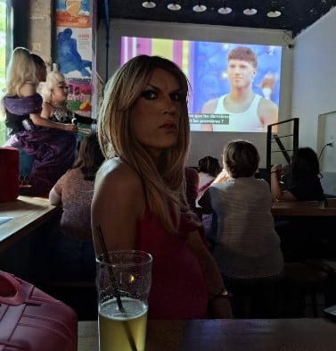 Dana Karvelas, actriz