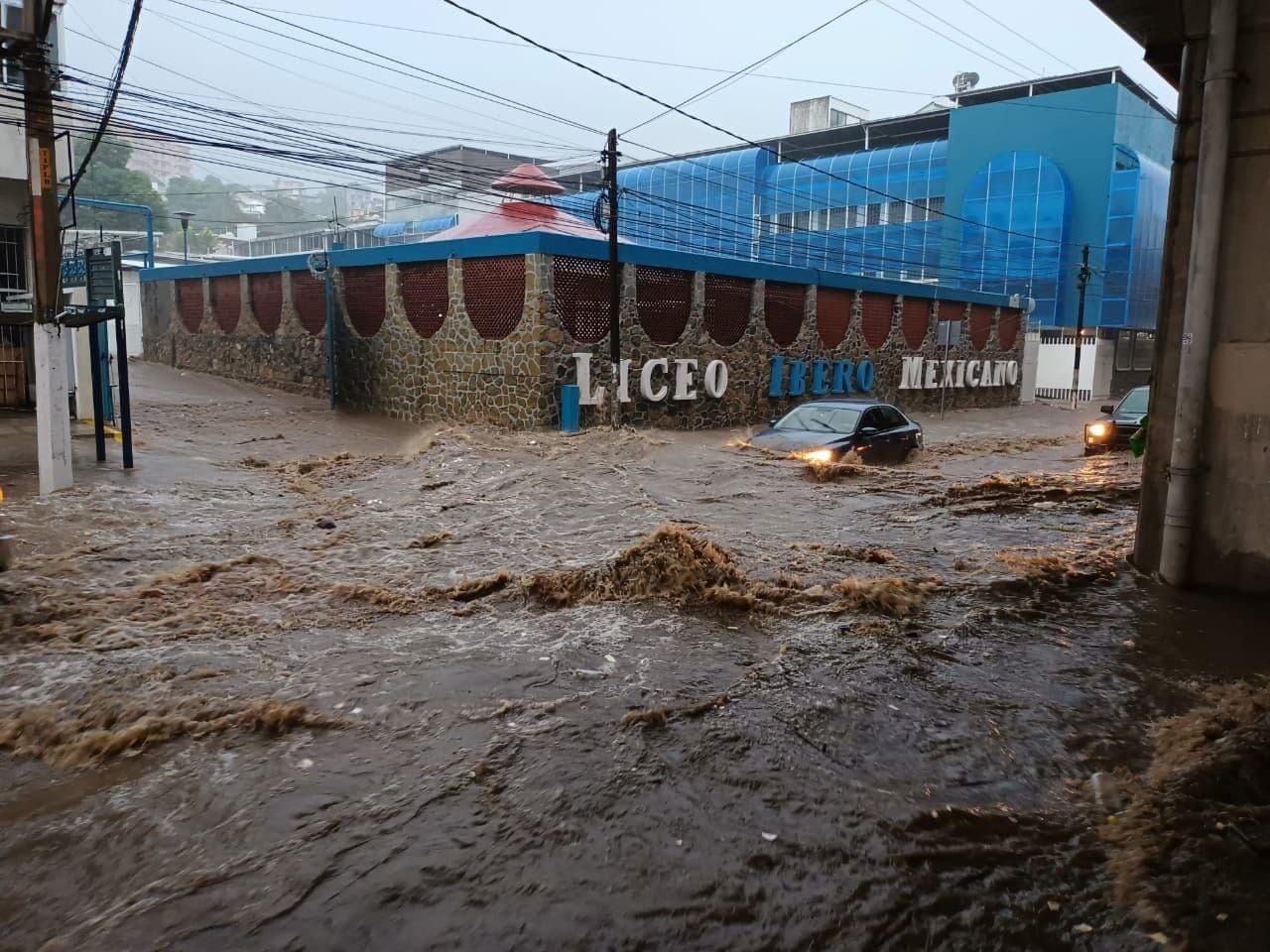 Tormenta Tropical Max toca tierra en Guerrero: Vialidades de Acapulco quedaron inundadas tras su paso