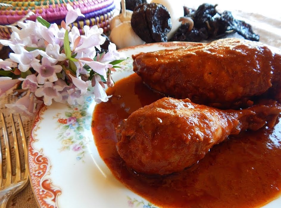 Pollo enchilado; cena para Año Nuevo