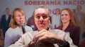 Waldo Fernández respalda a Clara Luz Flores, pero pide escuchar a Tatiana Clouthier