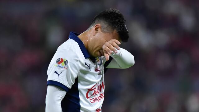 Fernando Beltrán en el Atlas vs Chivas.