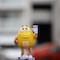 M&M’s responde a críticas por sus personajes y le recuerdan demanda por esclavitud infantil