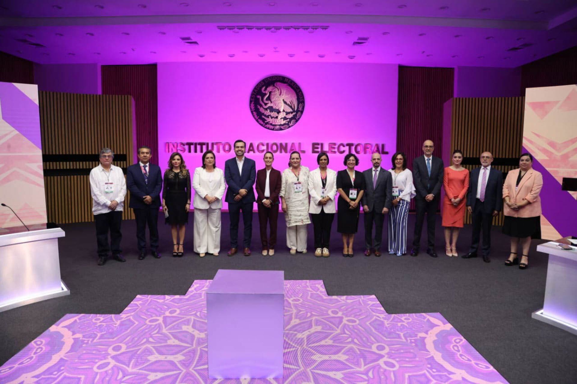 INE confirma a moderadores del tercer debate presidencial