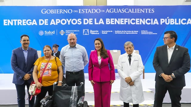 Tere Jiménez comienza jornada de entre de apoyos en Aguascalientes