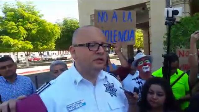 Agresión a Tony Tormenta.