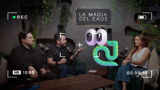 Vadhir Derbez tachó de “víboras” a sus hermanos Aislinn Derbez y José Eduardo Derbez en un programa de YouTube