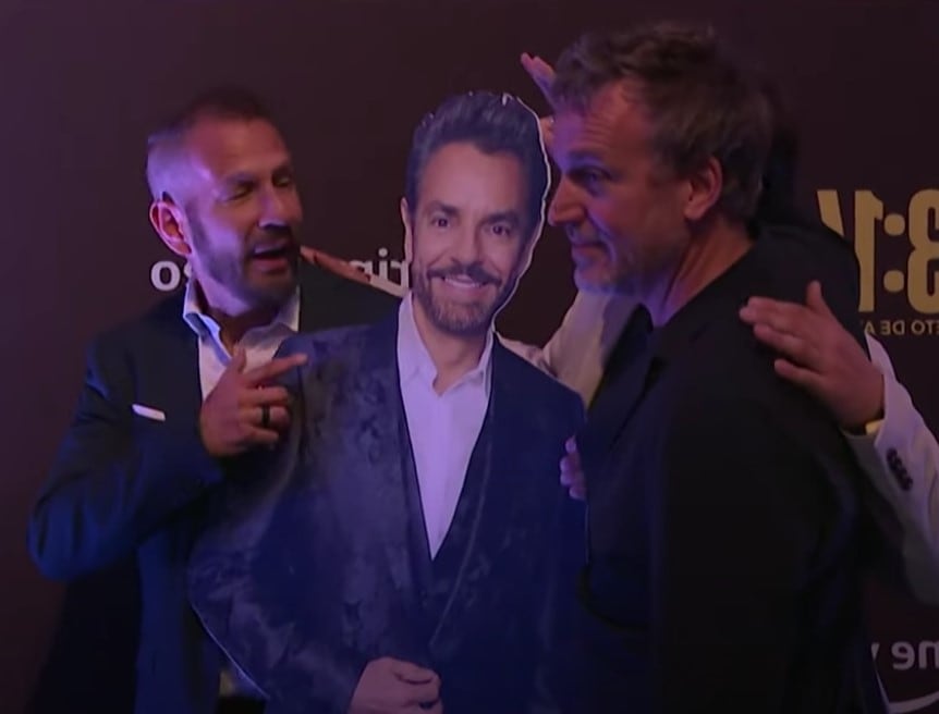 Eugenio Derbez "acartonado"