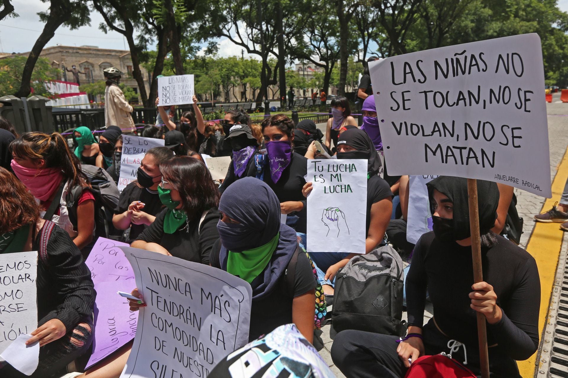 Protesta contra violencia a niñas
