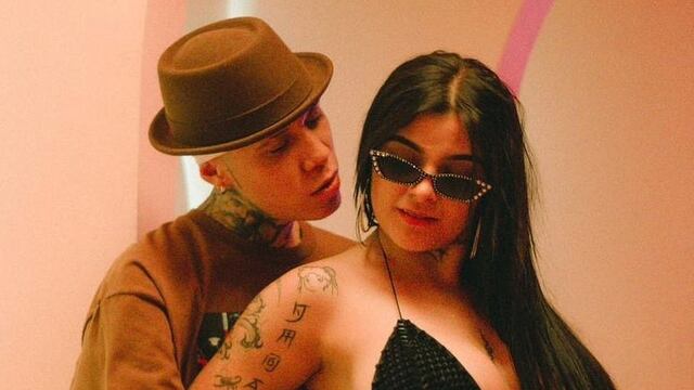 Santa Fe y Klan Karely Ruiz lanzaron su canción por OnlyFans