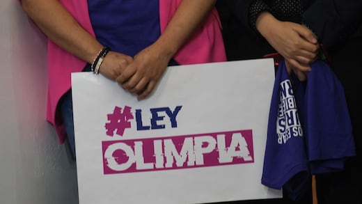 Ley Olimpia: detienen a técnico en celulares por robar fotos íntimas de clienta en Oaxaca