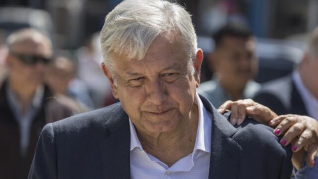 No hay puntos medios. Se cree, o no, en AMLO; se está, o no, de acuerdo en las decisiones y en las consultas populares realizadas (y por realizar)