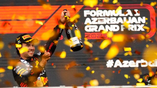 Checo Pérez triunfó en el GP de Azerbaiyán