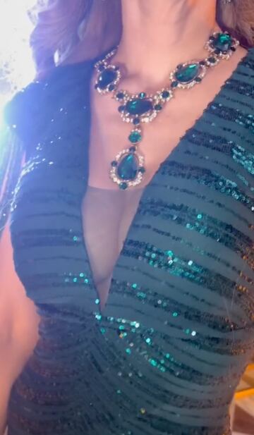 Vestido comprado en línea sorprende con el resultado