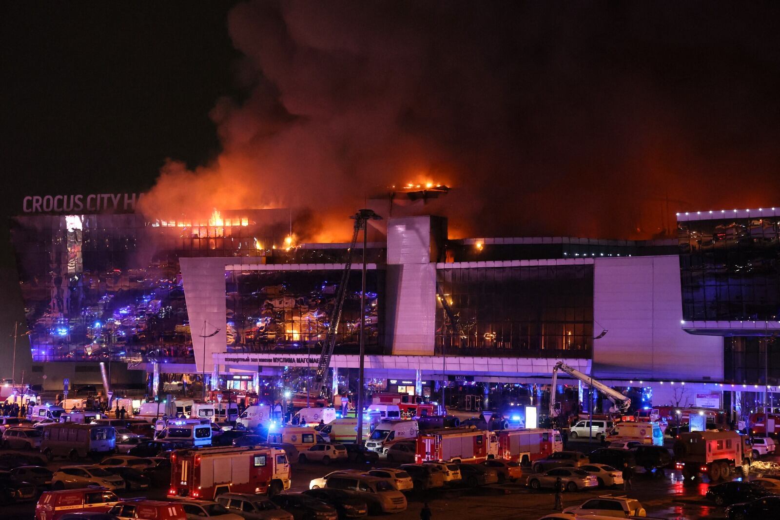 Tiroteo masivo en Moscú, Rusia deja al menos 40 muertos