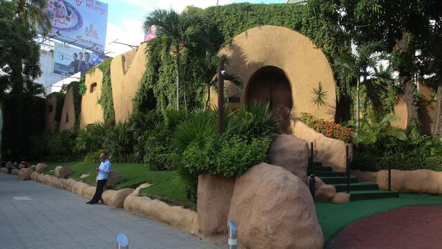 La mítica discoteca Baby'O resultó en pérdida total luego de que dos hombres provocaran un incendio