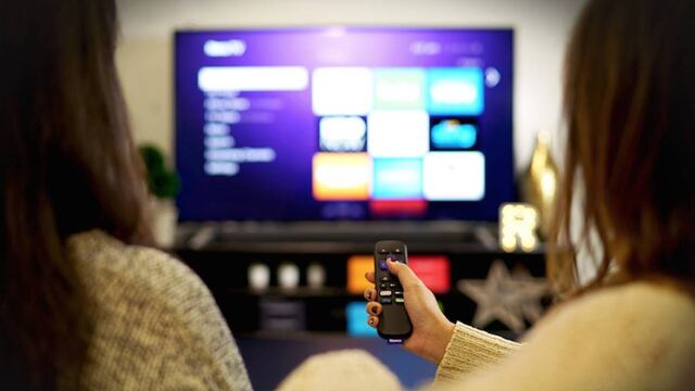 Los servicios de Roku y su control remoto.