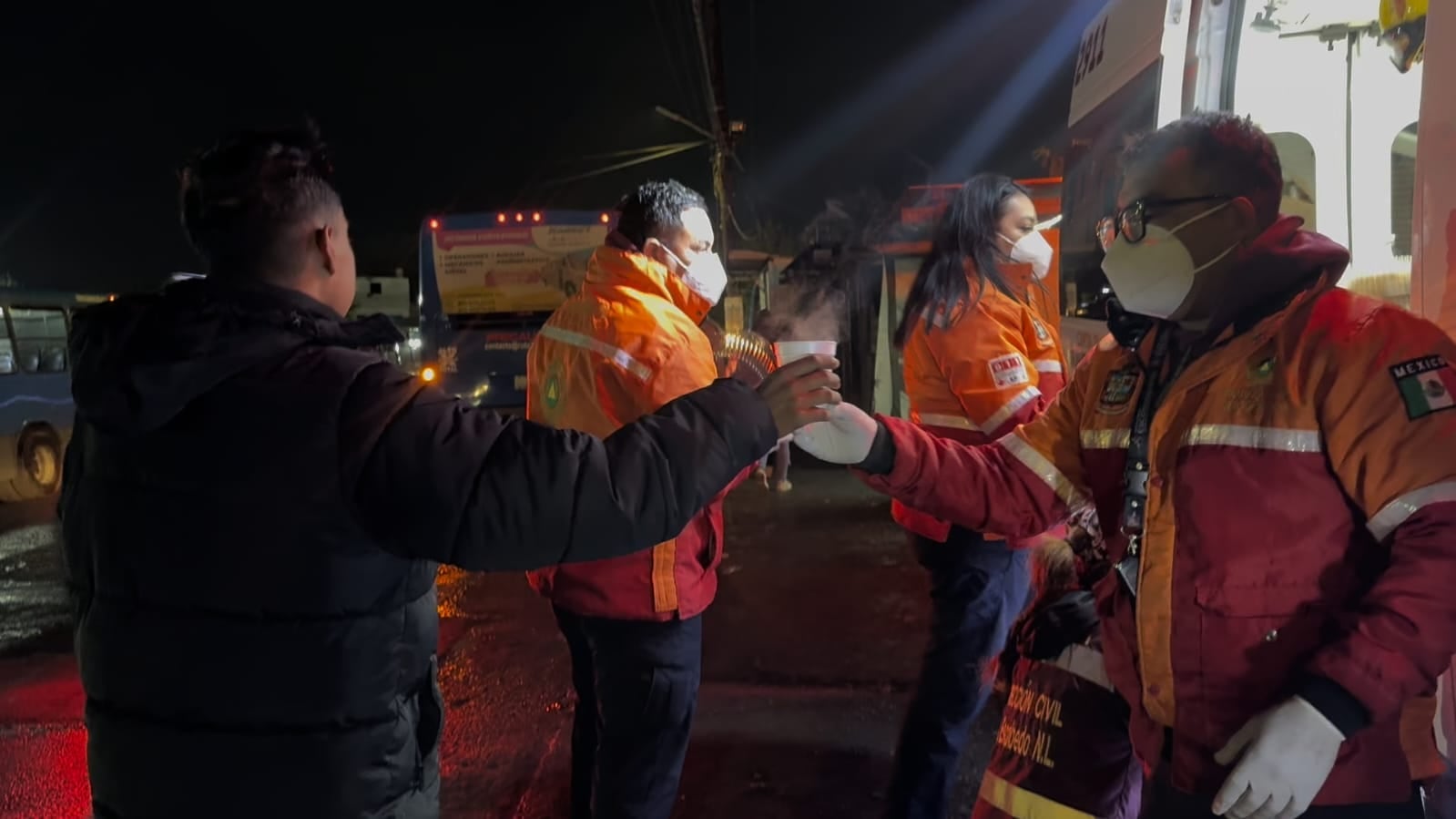 Escobedo activa operativos ante onda gélida para proteger a población vulnerable