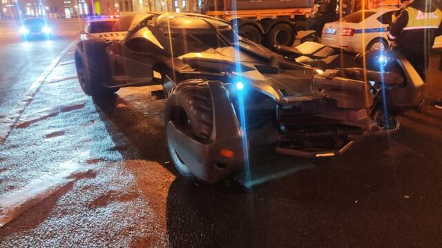 Batimóvil detenido en Moscú