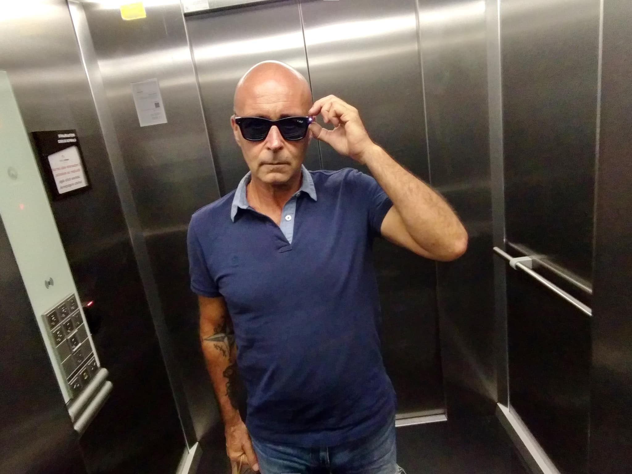 Javier Corcobado, músico y escritor