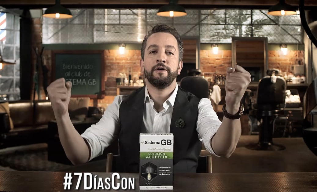 Chumel Torres promocionando Sistema GB