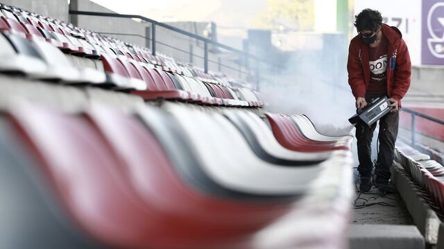Sanitizan estadio de Liga MX