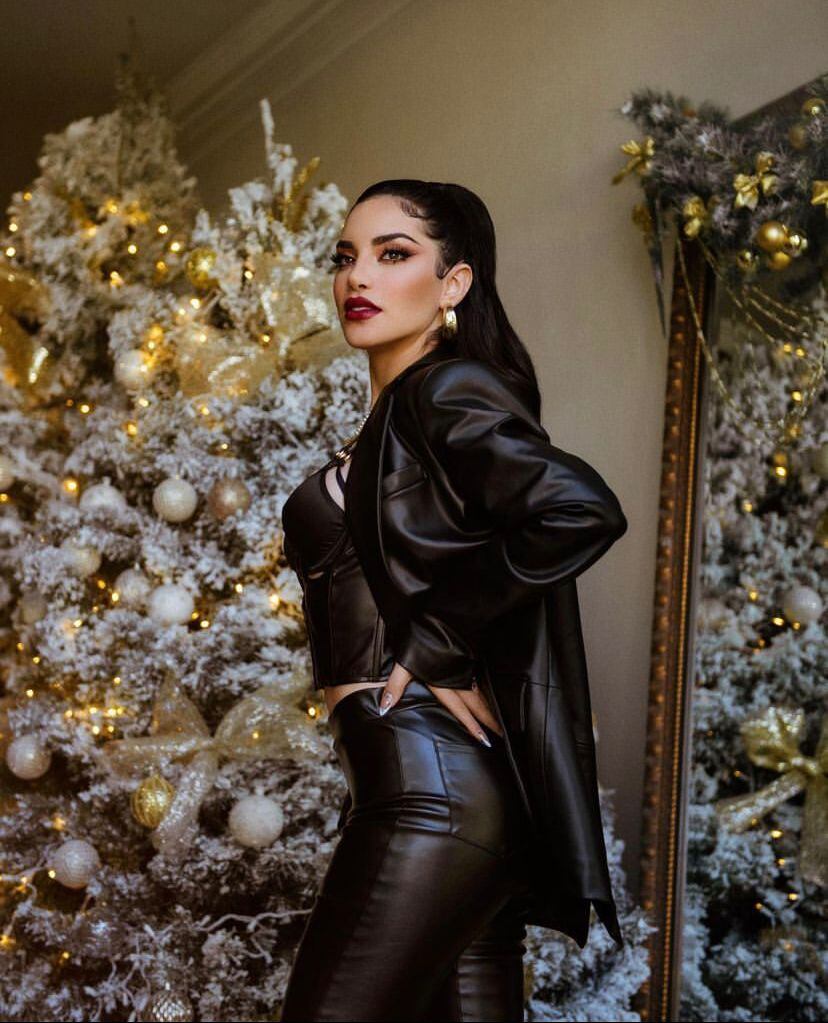 Kimberly Loaiza
