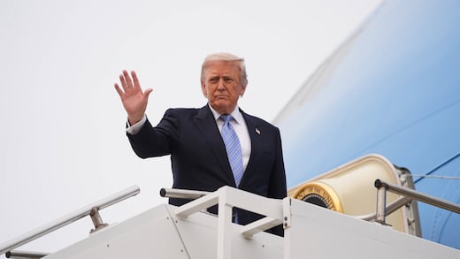 Trump presiona a Irán con plan de desnuclearización por 20 años