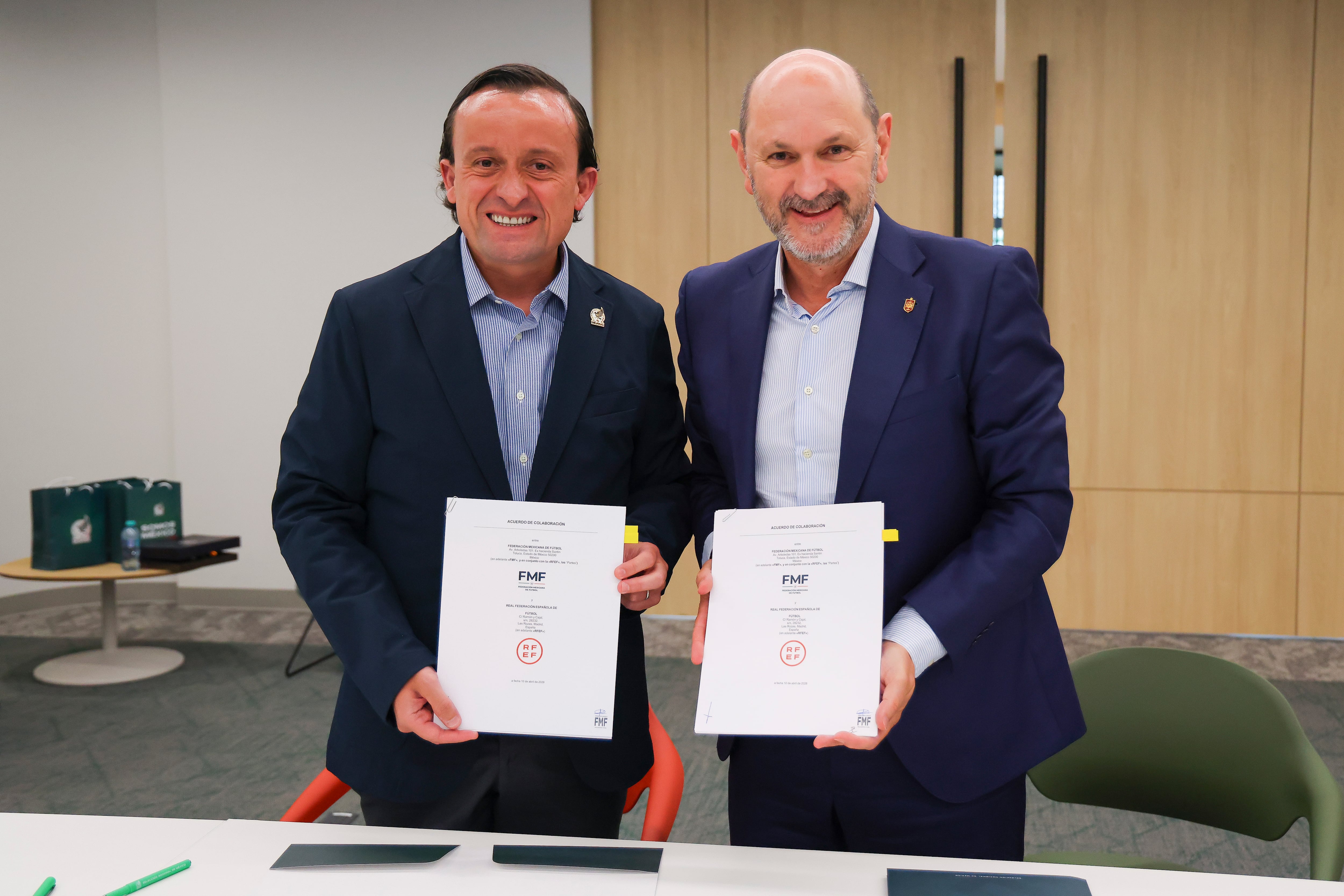 FMF y RFEF sellan alianza para impulsar el desarrollo del futbol mexicano y español.