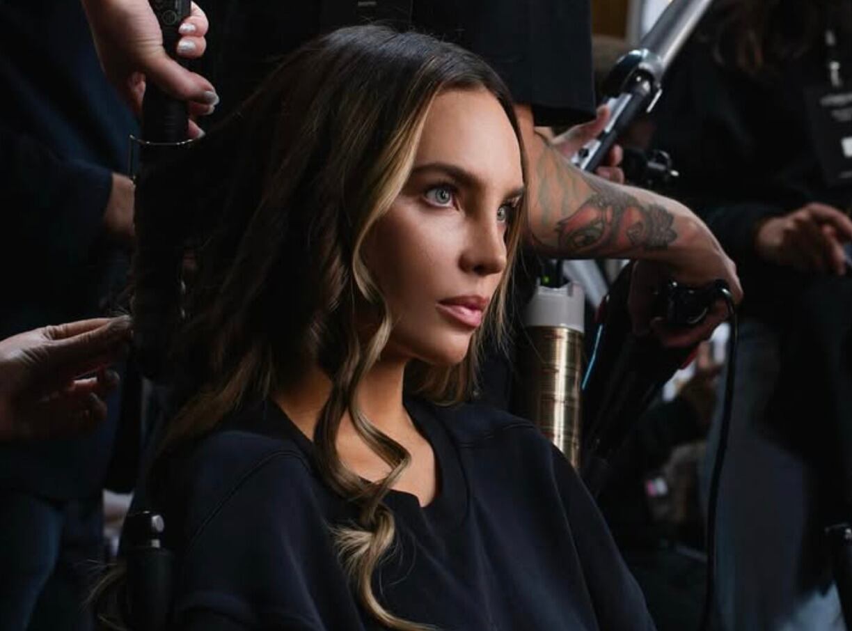 Belinda Responde a Críticas por 