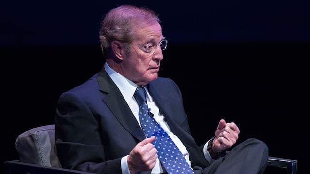 José Ramón Fernández mostró un lado sensible en su documental con un tema que lo hizo llorar.