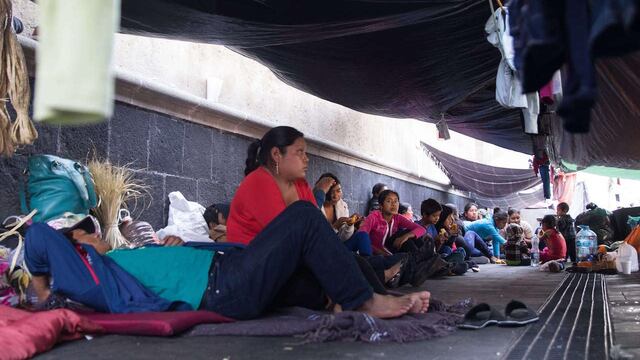 Personas desplazadas de Guerrero acamparon por más de 40 días en Palacio Nacional.