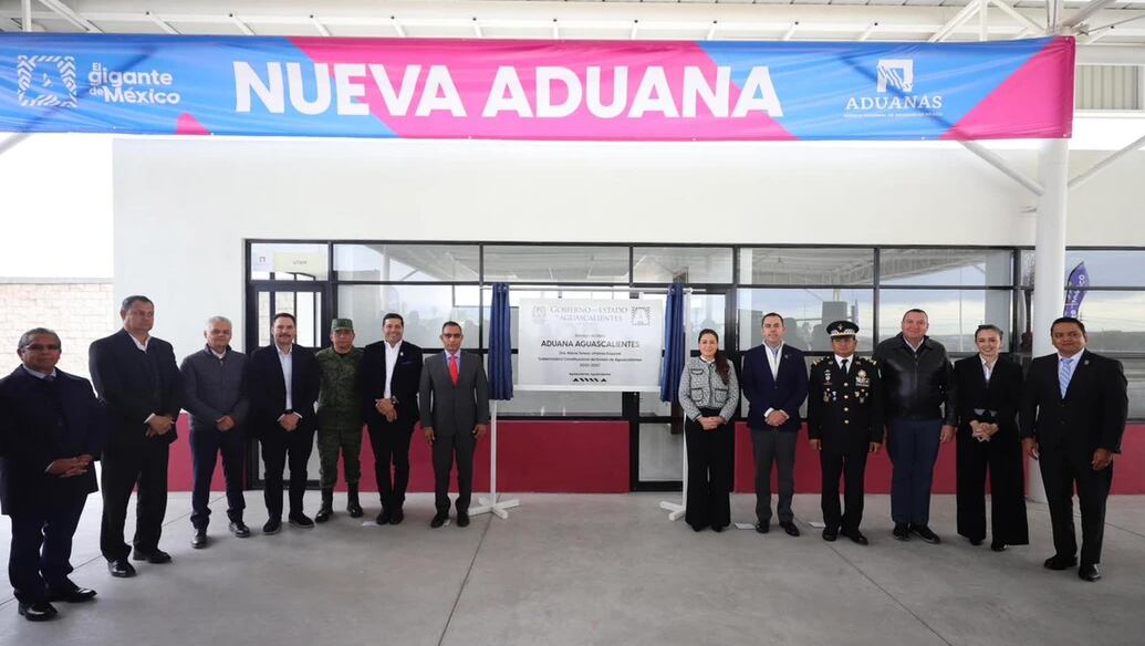 Tere Jiménez inaugura nueva aduana