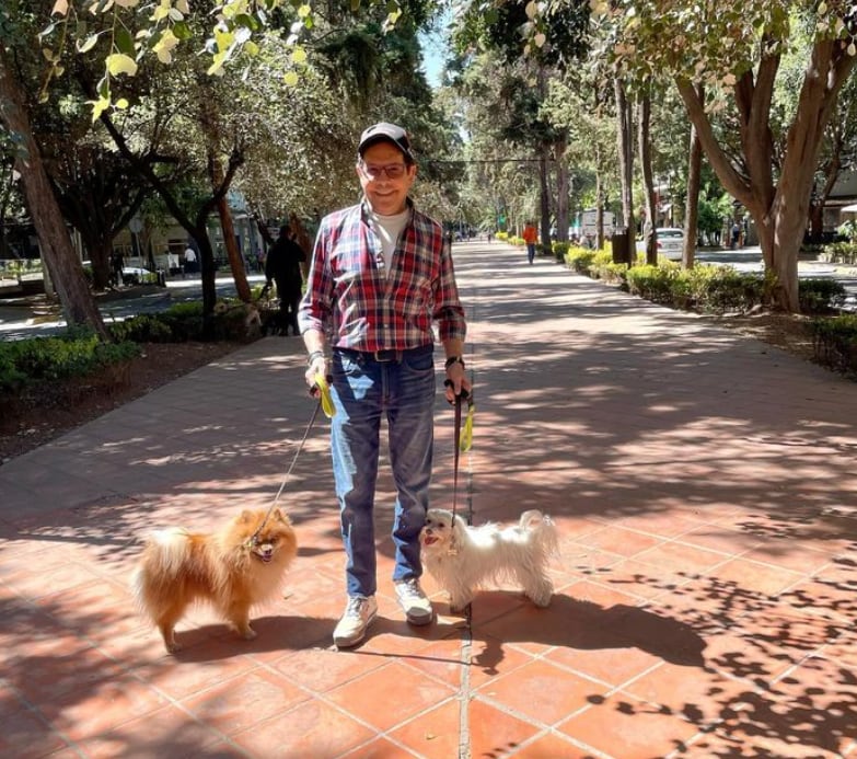 Pepillo Origel y sus perros