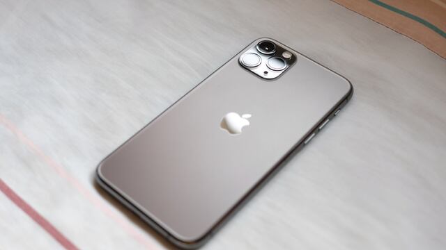iPhone 12