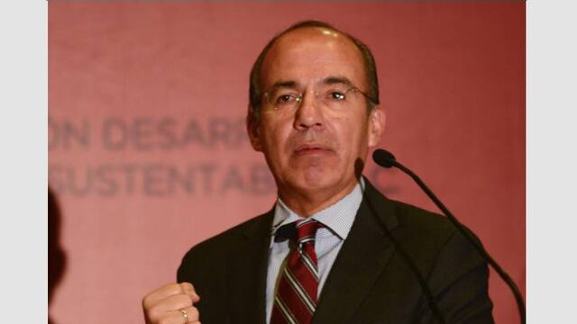 De aquí al 7 de junio estoy con el PAN; después, veremos: Calderón