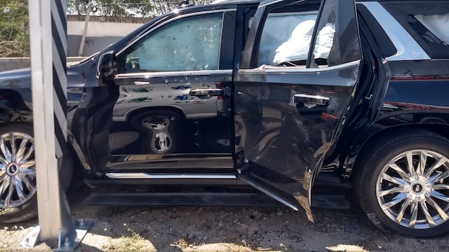 Camioneta del hermano de Alfredo Olivas