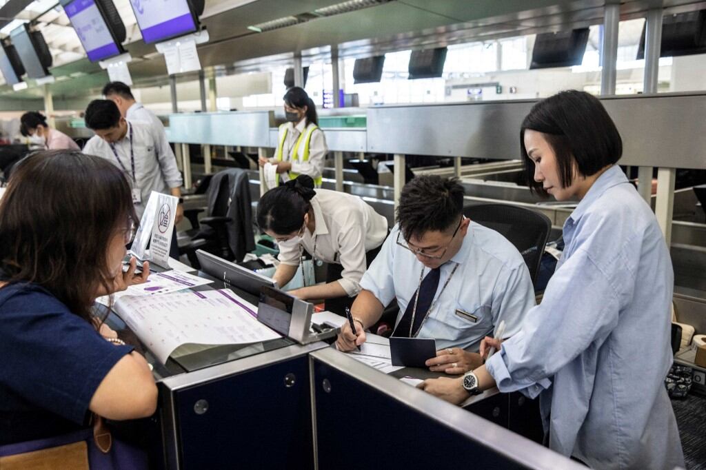 Apagón informático de Microsoft genera caos en aeropuertos hoy 19 de julio