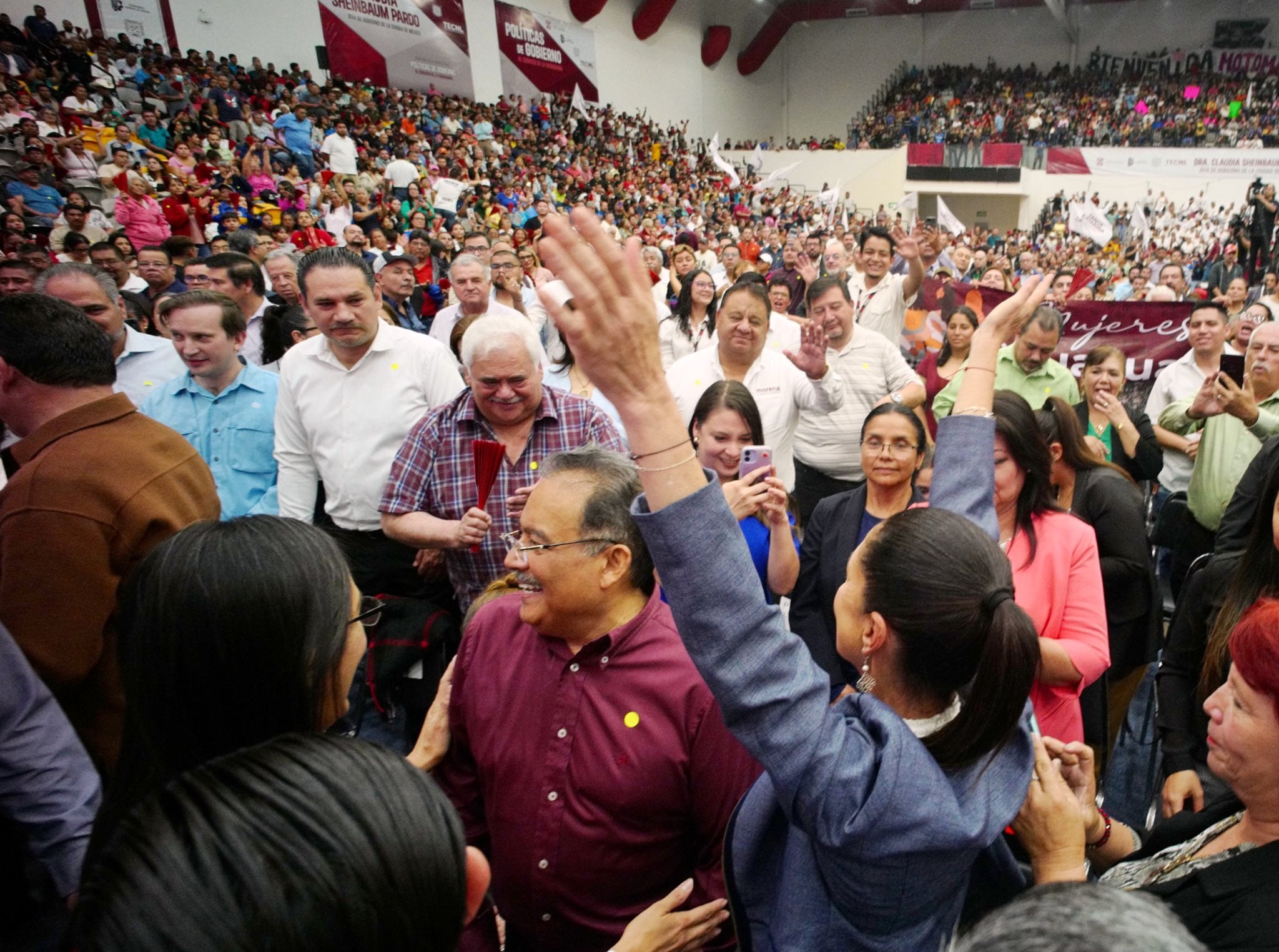 Claudia Sheinbaum presumió estar arriba en las encuestas durante visita a Nuevo León
