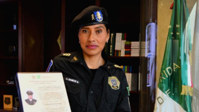 Arizbeth Ambrosio Dionisio es ascendida en la Policía CDMX