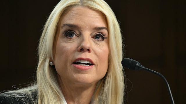 Pam Bondi, fiscal general de Estados Unidos
