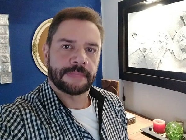 Héctor Parra, actor.