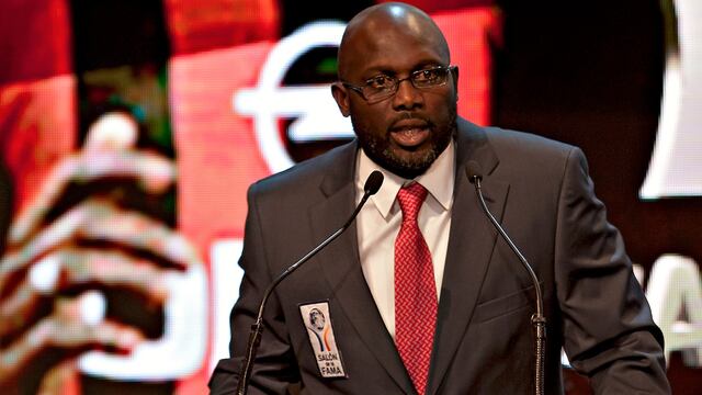 George Weah en el Salón de la Fama.