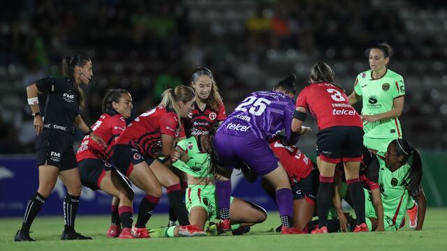 Jugadoras de la Liga MX Femenil protagonizan brutal pelea