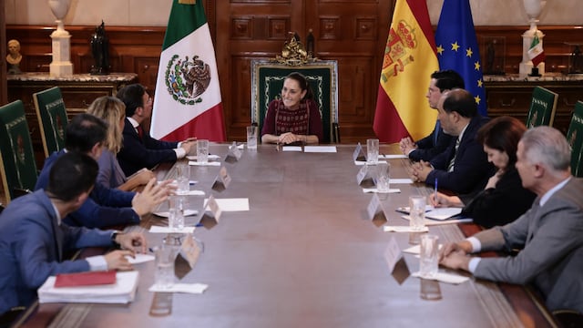 Sheinbaum impulsa más exposiciones en España sobre la cultura de México