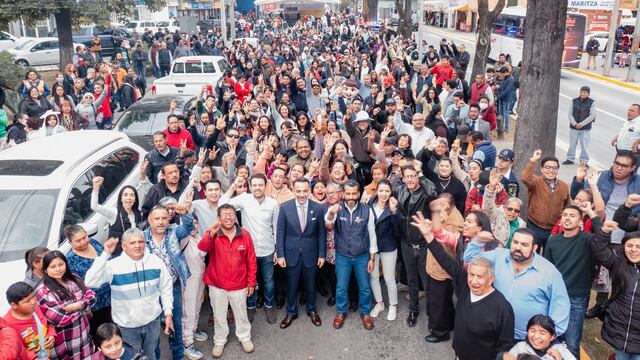 Vecinos de Metepec agradecen a Fernando Flores