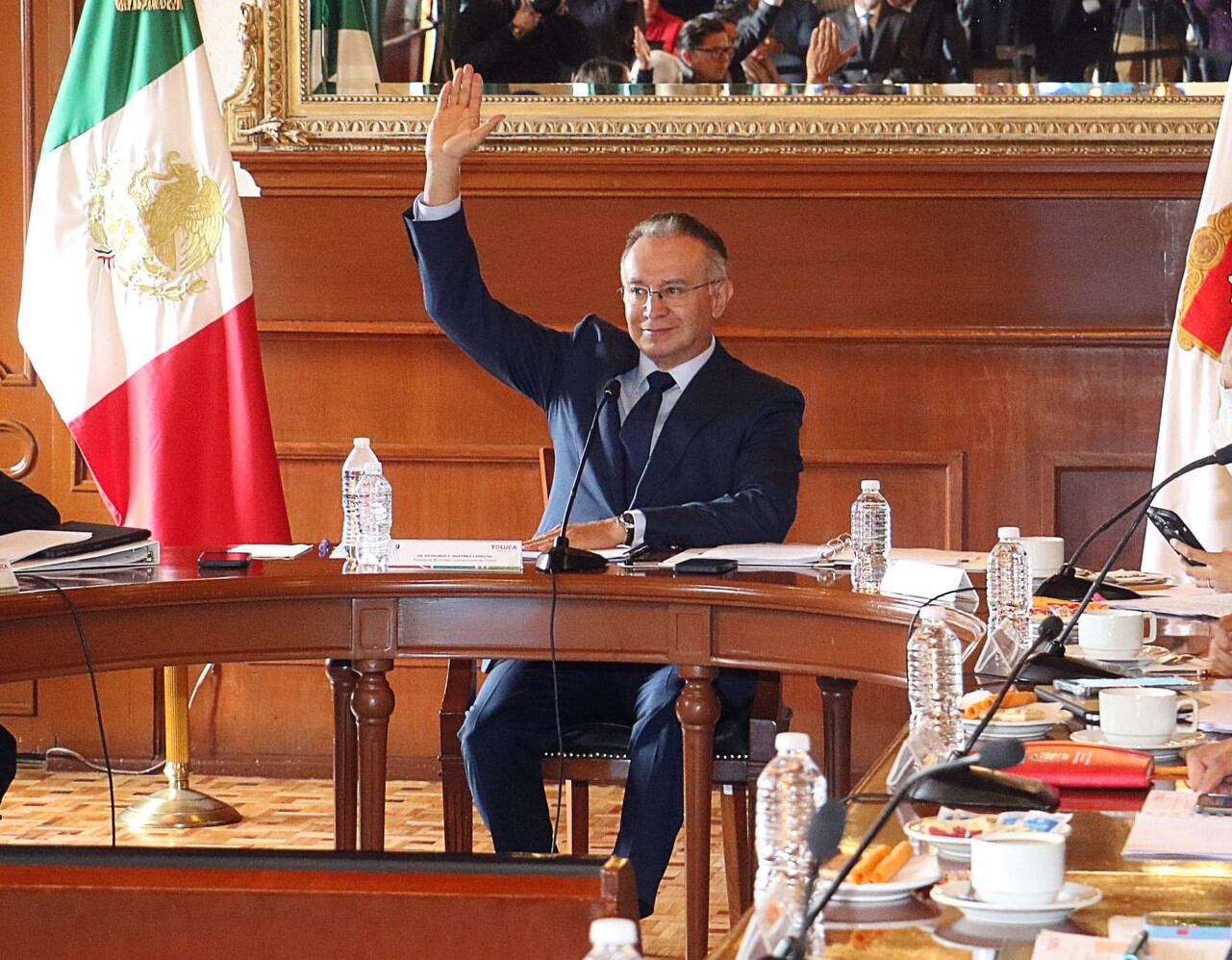 Raymundo Martínez es buscado por la fiscalía del Estado de México