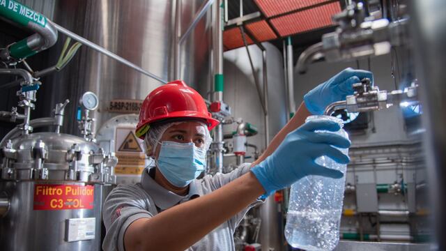 Coca-Cola FEMSA obtiene certificación AWS