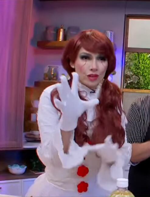 Hany Portocarrero se disfrazó para Sale el Sol.